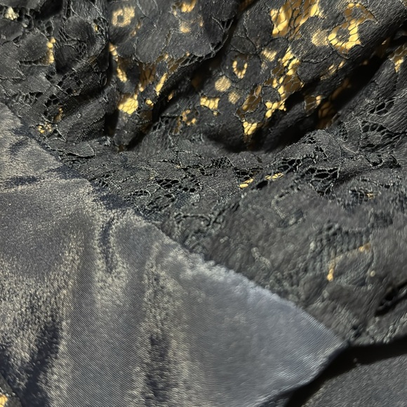 NWOT Eliza J Navy Lace Dress with Pleated Skirt Size 6 - Picture 8 of 8